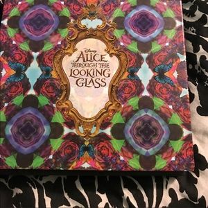 Urban decay Alice and wonderland eyeshadow